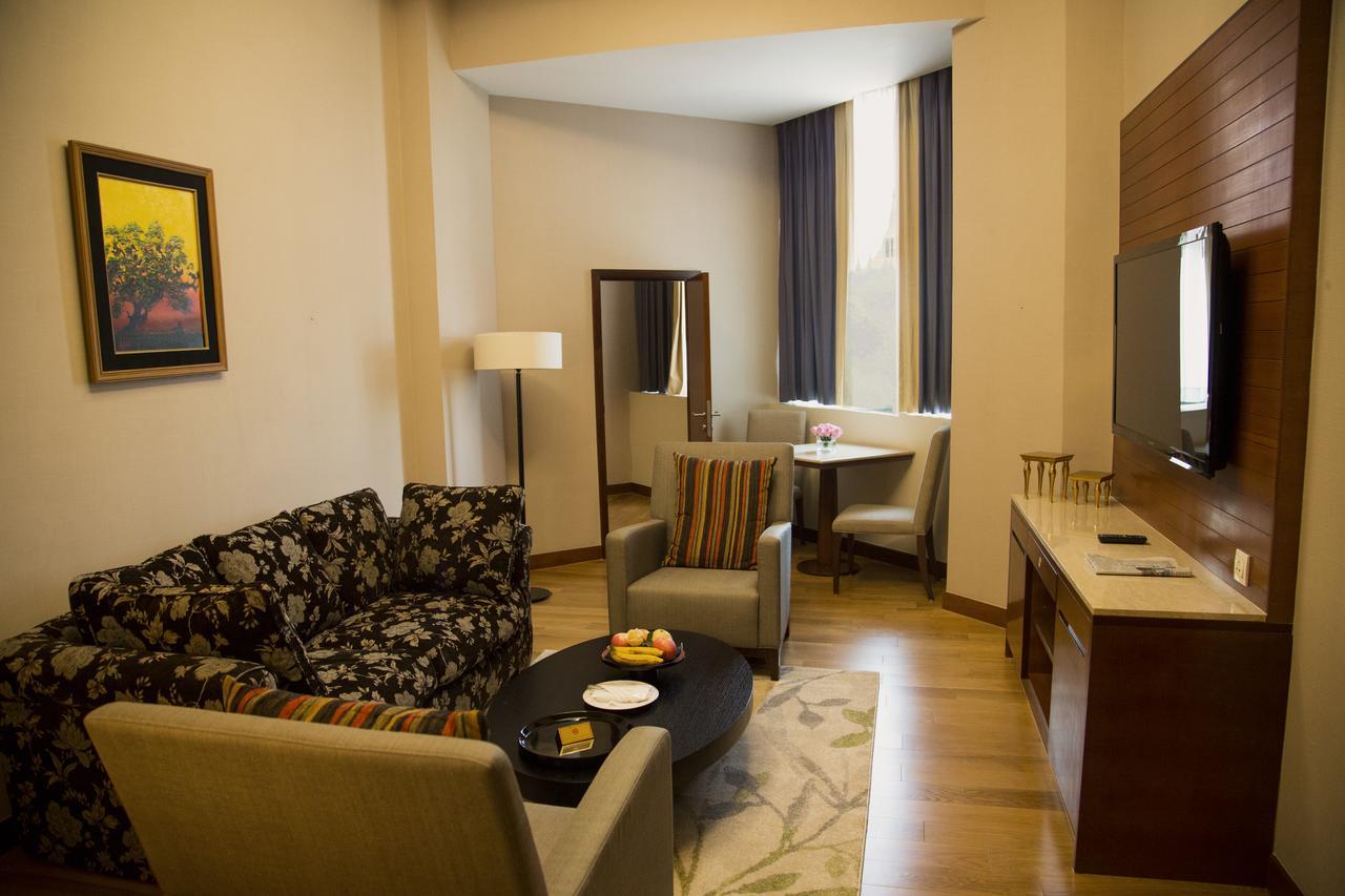 Summit Parkview Yangon Ξενοδοχείο Εξωτερικό φωτογραφία