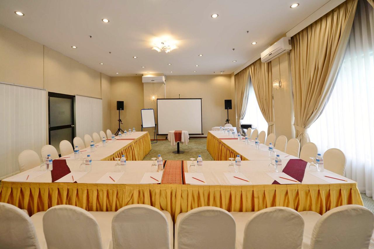 Summit Parkview Yangon Ξενοδοχείο Εξωτερικό φωτογραφία